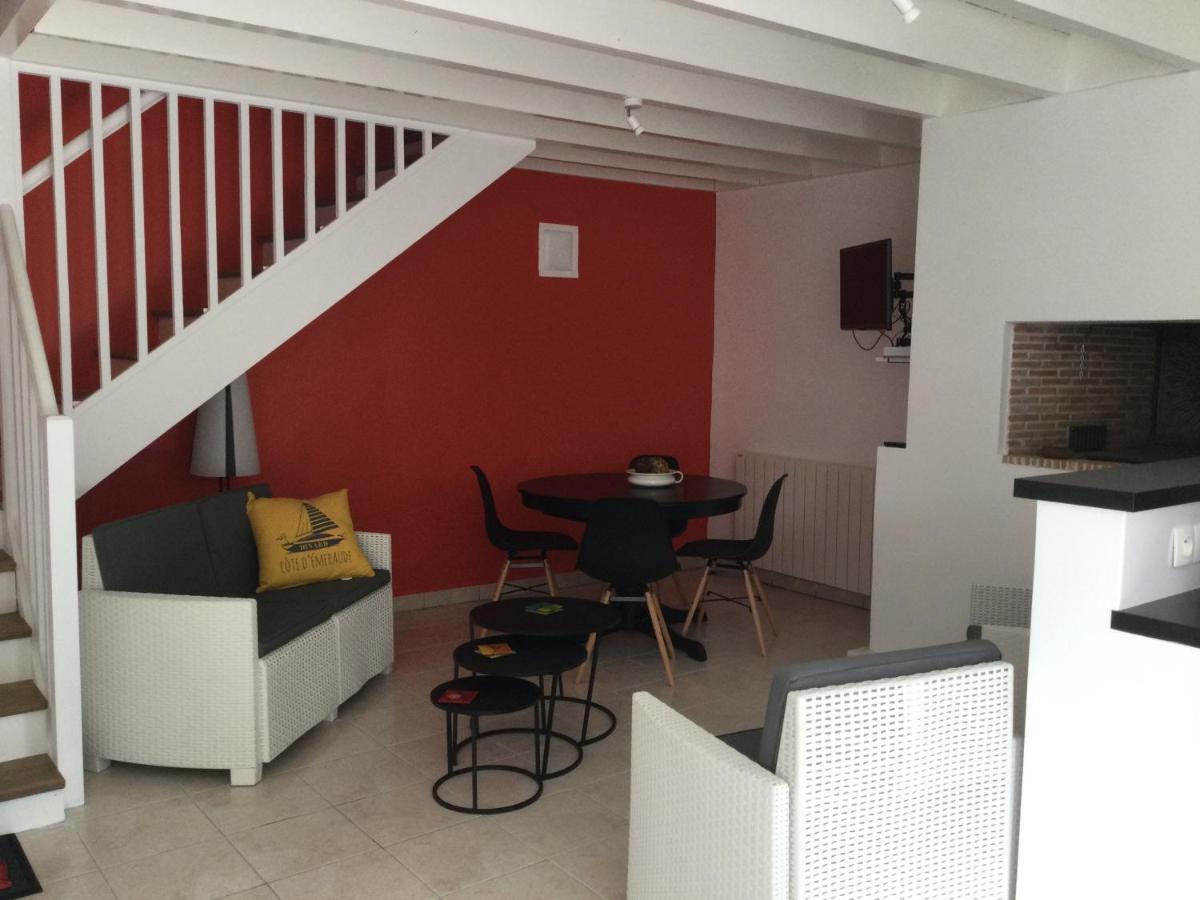 La Mabonnais Villa Pleurtuit Exteriör bild